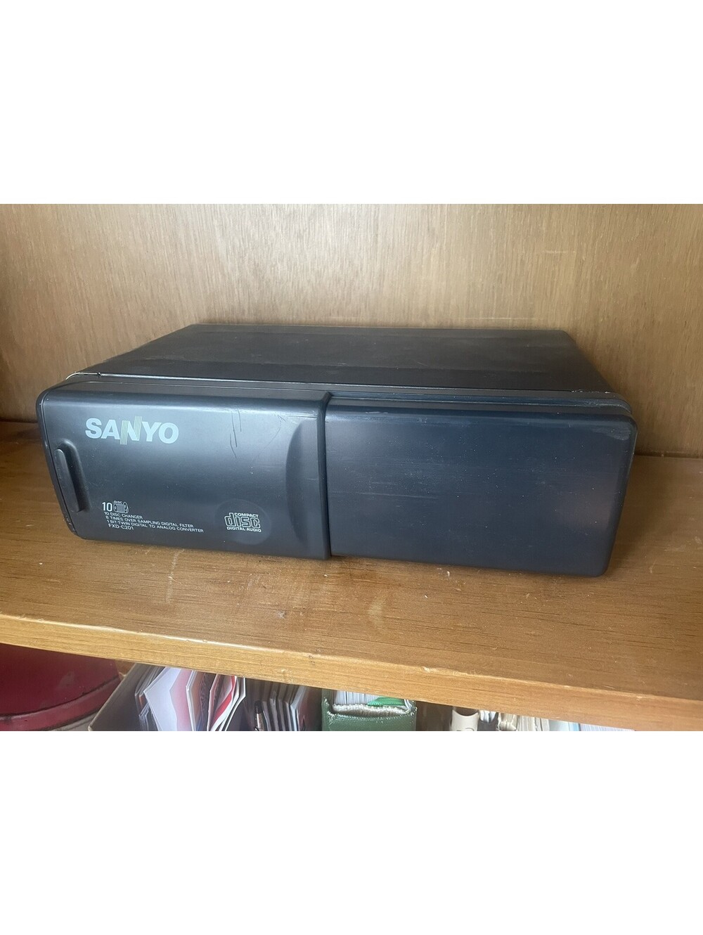Sanyo 10 Disc CD Changer Model No FXD-C201 AS IS UNTESTED Parts Or Repair Only